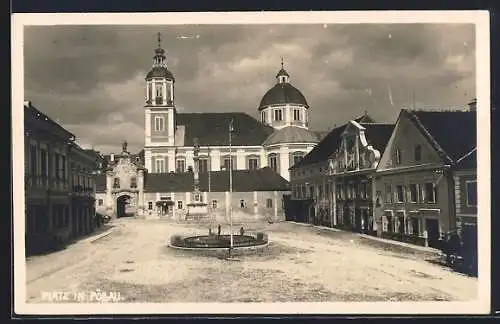 AK Pöllau, Platz mit Kirche und Brunnen