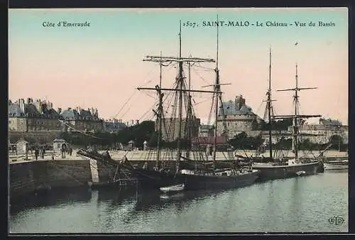 AK Saint-Malo, Le Chateau-Vue du Bassin, Hafen