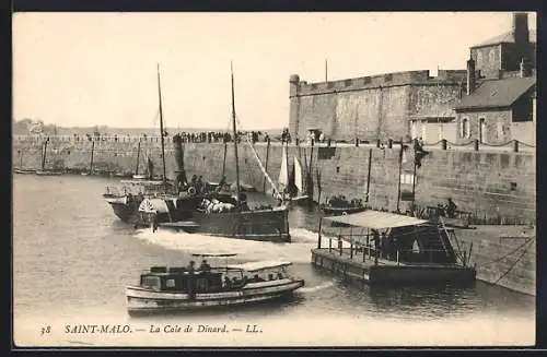 AK Saint-Malo, La Cale de Dinard, Hafen