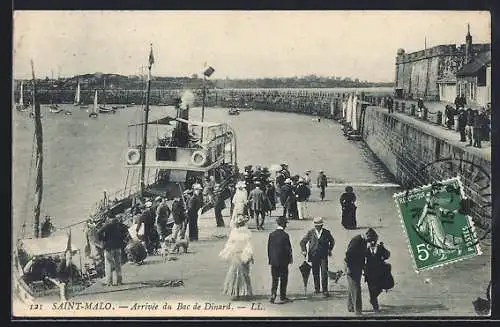 AK Saint-Malo, Arrivèe du Bac de Dinard, Hafen