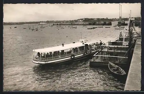 AK Saint-Malo, L`embarcadère des vedettes, Hafen