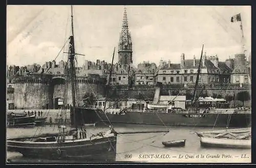 AK Saint-Malo, Le Quai et la Grande Porte, Hafen