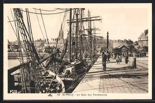 AK Saint-Malo, Le Quai des Terreneuvas, Hafen