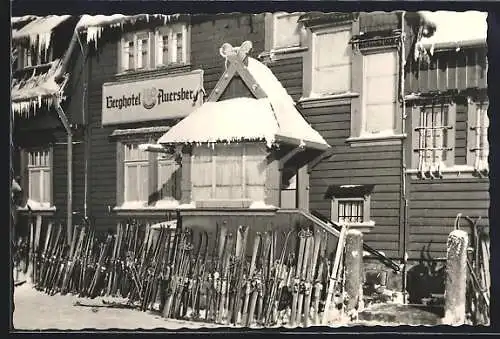 AK Auersberg, HO-Wismut-Berghotel im Schnee