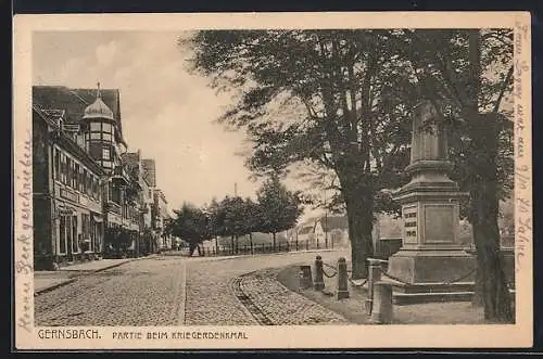 AK Gernsbach, Strassenpartie beim Kriegerdenkmal