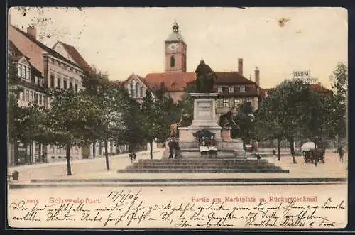 AK Schweinfurt, Partie am Marktplatz mit Rückertdenkmal