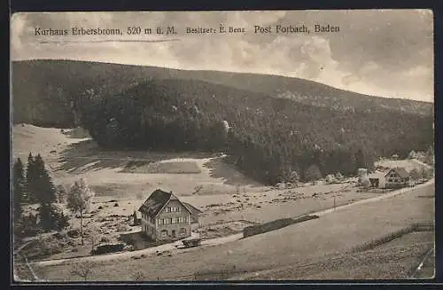 AK Erbersbronn /Schwarzwald, Kurhaus Erbersbronn E. Benz mit Strasse u. Umgebung