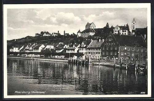 AK Meersburg /Bodensee, Ortspanorama vom Wasser aus