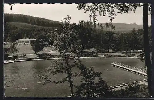 AK Gaggenau /Murgtal, Restaurant Waldseebad A. Deissig mit Badenden aus der Vogelschau