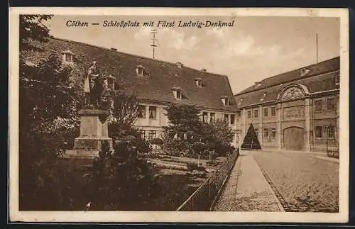 AK Cöthen, Schlossplatz mit Fürst Ludwig-Denkmal