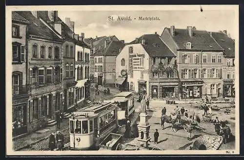 AK St. Avold, Marktplatz aus der Vogelschau, Strassenbahn