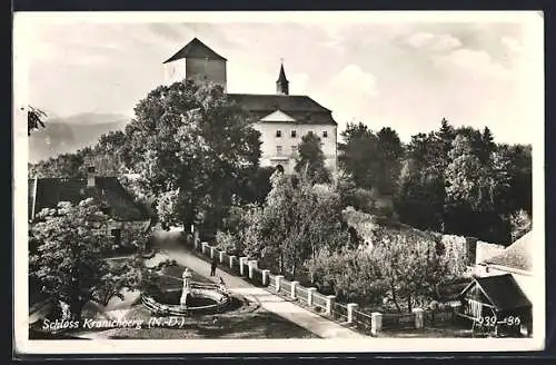 AK Kranichberg /N.-D., Schloss Kranichberg mit Strassenpartie