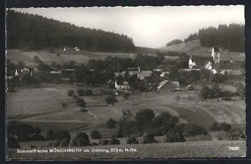 AK Münichreith am Ostrong, Teilansicht mit Kirche