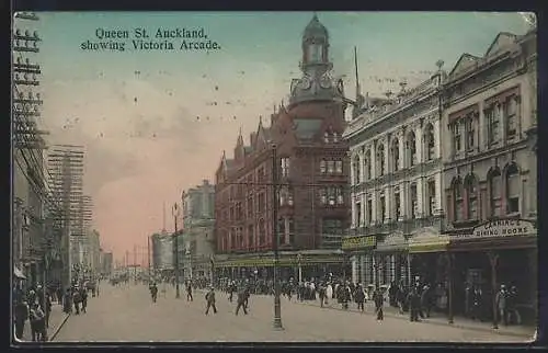 AK Auckland, Queen Street showing Victoria Arcade