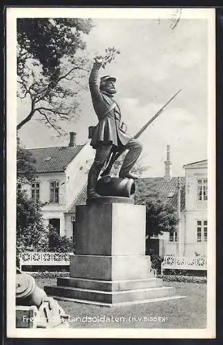 AK Fredericia, Landsoldaten (H. v. Bissen)