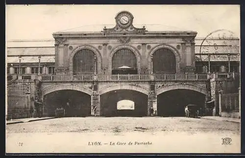 AK Lyon, La Gare de Perrache, Bahnhof