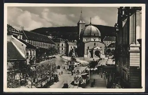 AK Pécs, Szechenyi ter a Belvarosi Templommal, Strassenbahn