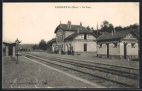 AK Charleval, La Gare