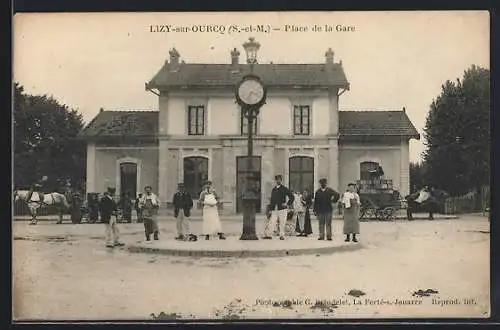 AK Lizy-sur-Ourcq, Place de la Gare