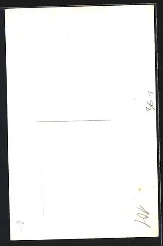 Foto-AK Zwei hohe Geistliche in einer Prozession