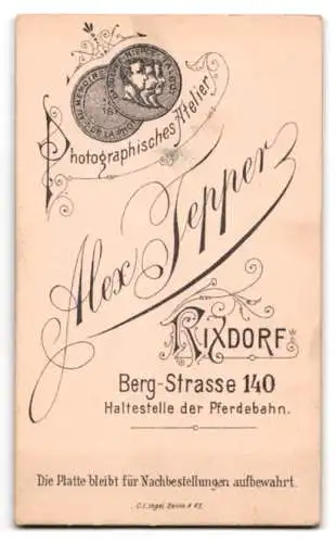 Fotografie Alex Tepper, Rixdorf, Bergstrasse 140, Porträt eines Mannes