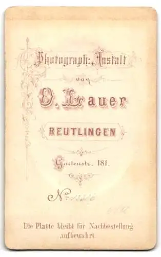 Fotografie O. Lauer, Reutlingen, Gartenstr. 181, Porträt eines jungen Mannes