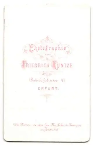 Fotografie Friedrich Kuntze, Erfurt, Bahnhofstrasse 41, Porträt eines älteren Herrn im Anzug