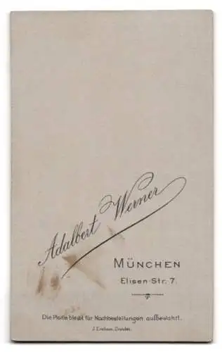 Fotografie Adalbert Werner, München, Elisen-Str. 7, Portrait einer Dame