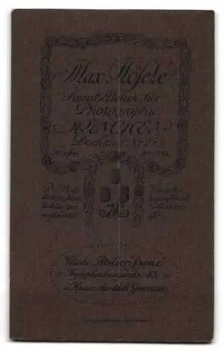 Fotografie Max Höfele, München, Dachauerstrasse 25, Porträt eines Herrn mit Schnurrbart