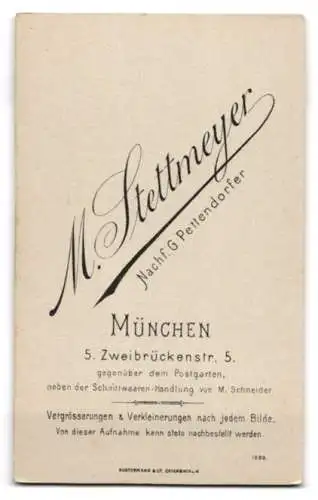 Fotografie M. Stettmeyer, München, Zweibrückenstr. 5, Porträt einer Dame im Profil