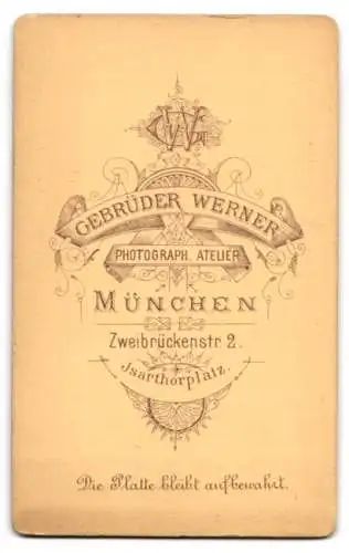 Fotografie Gebrüder Werner, München, Zweibrückenstr. 2, Porträt eines Mannes mit markantem Schnurrbart