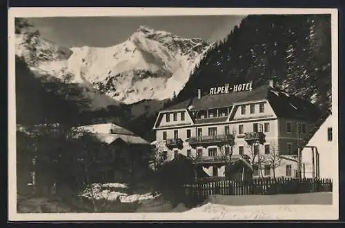 AK Mallnitz, Albers Alpenhotel, Alpen im Hintergrund