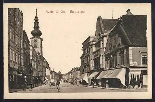 AK Wels /O.-Oe., Stadtplatz mit Geschäften