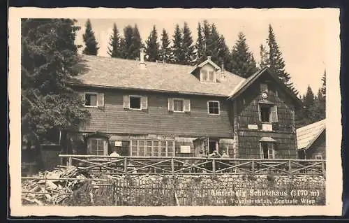 AK Unterberg Schutzhaus, Leute auf der Terrasse