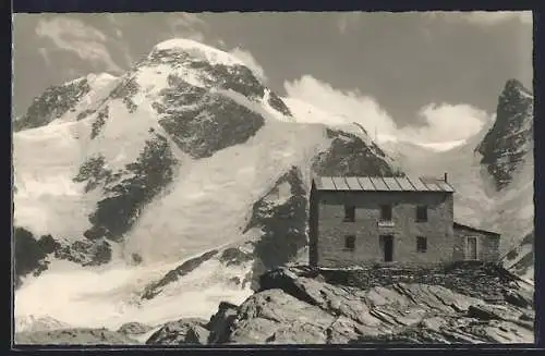 AK Gandegghütte, Berghaus am Theodulpass mit Breithorn und Kl. Matterhorn