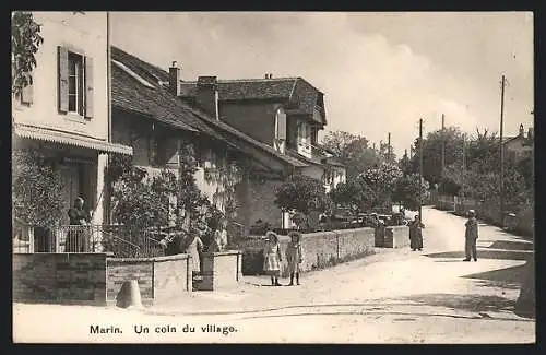 AK Marin, Un coin du village