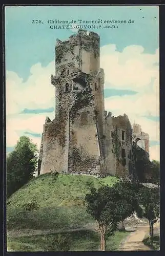 AK Châtel-Guyon, Château de Tournoël majestueux sur la colline