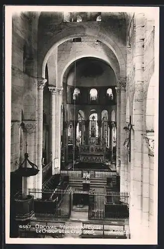 AK Orcival, Intérieur de l`église, le Chœur et les Chapiteaux