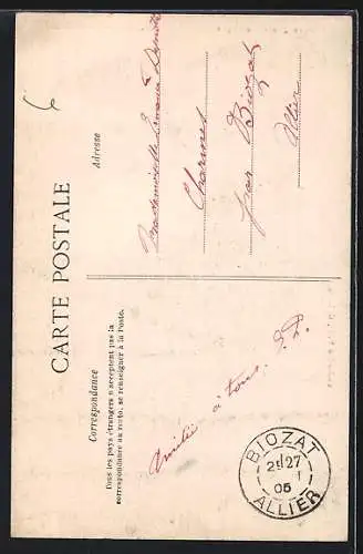 AK Billom, Le Beffroi entouré de végétation