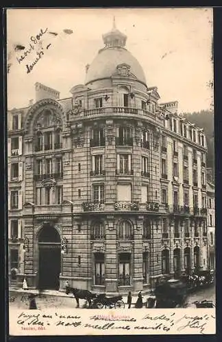 AK Le Mont-Dore, Hôtel Sarciron avec calèches devant l`entrée