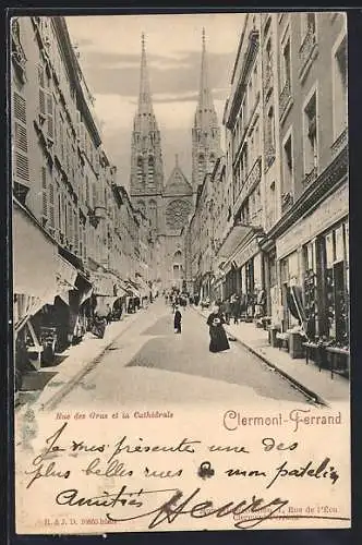 AK Clermont-Ferrand, Rue des Gras et la Cathédrale