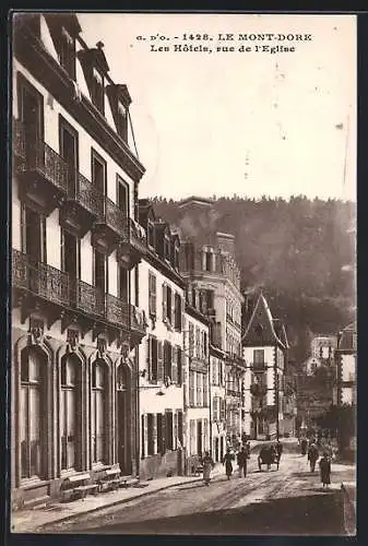 AK Le Mont-Dore, Les Hôtels, rue de l`Église