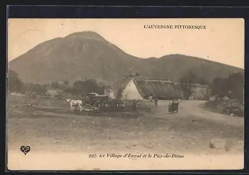 AK Enval, Le Village d`Enval et le Puy-de-Dôme