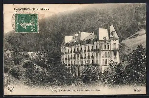 AK Saint-Nectaire, Hôtel du Parc dans un cadre pittoresque de l`Auvergne