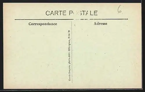 AK Le Puy-de-Dôme, vu des quatre Routes d`Orcines, avec Café Restaurant au premier plan