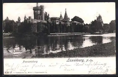 AK Laxenburg /N.-Ö., Franzensburg vom Wasser aus