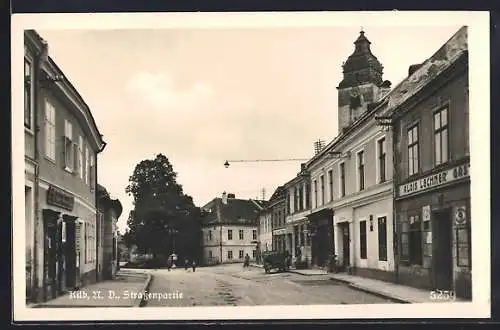 AK Kilb /N. D., Strassenpartie vor Alois Lechner`s Gasthaus