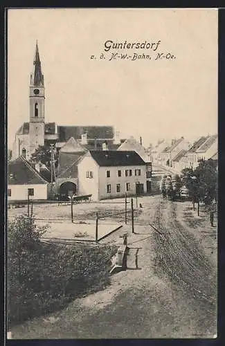 AK Guntersdorf a. d. N.-W.-Bahn, Partie am Ortseingang