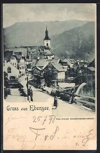 AK Ebensee, Strassenpartie mit Blick zur Kirche