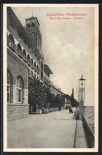 AK Gardone-Riviera /Lago di Garda, Grand Hotel Gardone, Terrasse